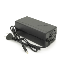 Зарядний пристрій LiitoKala Lii-672200 для Li-Ion акумуляторів 67.2V 5A, роз'єм 5.5*2.1 мм + кабель живлення, BOX