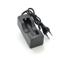 Зарядний пристрій 18650, 1.2-4.2V/1000mAh