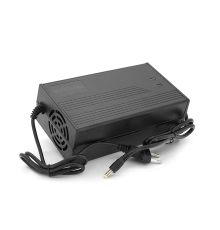 Зарядний пристрій для акумуляторів Li-ion Premium 36V(42V),10S,5A,штекер 5.5*2.5,з індикацією,BOX