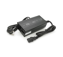 Зарядний пристрій акумуляторів LiFePO4 12V (14.6V), 4S, 10A, штекер Triangle plug (T-tipe/C13/IEC). LED-індикація, 137x90x50mm