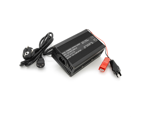 Зарядний пристрій для акумуляторів LiFePo4 48V(58,4V),16S,5A, крокодили,135x90x50mm Зарядний пристрій для акумуляторів LiFePo4 48V(58,4V),16S,5A, крокодили,135x90x50mm