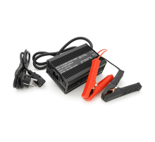 Зарядний пристрій для акумуляторів LiFePO4 12V(14,6V),4S,15A, крокодили,135x90x50mm