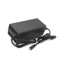 Зарядний пристрій Jinyi для акумуляторів Li-ion 12V(12,6V),4S,2A,штекер 5,5,з індикацією,BOX