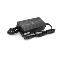 Зарядний пристрій для акумуляторів Li-ion 12V(12,6V),3S,10A,штекер Triangle plug (T-tipe/IEC/C13 N+L-), LED-індикація, 137x90x50mm