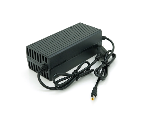Зарядний пристрій Jinyi для акумуляторів Li-ion 24V(29,4V),7S,5A,штекер 5,5*2,5,з індикацією,BOX