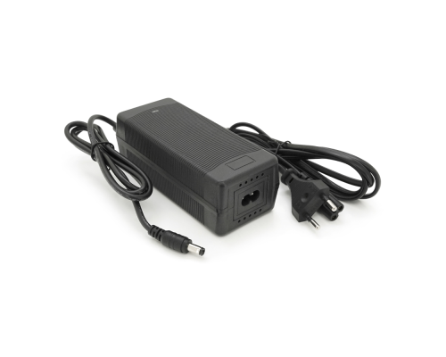 Зарядний пристрій для акумуляторів Li-ion 21V, 5S, 3A, штекер 5,5, 120х55х45мм Зарядний пристрій для акумуляторів Li-ion 21V, 5S, 3A, штекер 5,5, 120х55х45мм