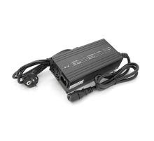 Зарядний пристрій для акумуляторів Li-ion 12V(12,6V),3S,15A,штекер Triangle plug (T-tipe/IEC/C13 N+L-) LED-індикація, 137x90x50mm Зарядний пристрій для акумуляторів Li-ion 12V(12,6V),3S,15A,штекер Triangle plug (T-tipe/IEC/C13 N+L-) LED-індикація, 137x90x50mm