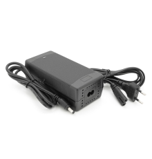 Зарядний пристрій для акумуляторів Li-ion 16,8V,4S,6A, штекер 5,5х2,5мм, 135x55x45mm