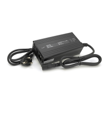 Зарядний пристрій для акумуляторів Li-ion 12V(12,6V),3S,15A,штекер Triangle plug (T-tipe/IEC/C13 N+L-), LED-індикація, 137x90x50mm